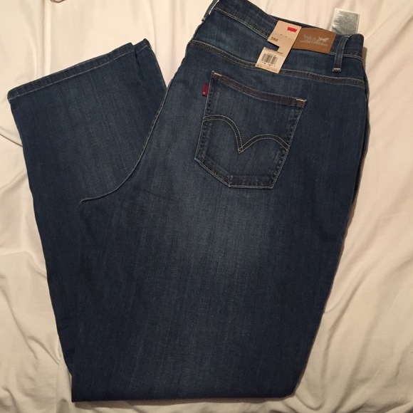 Levi Jeans 22W