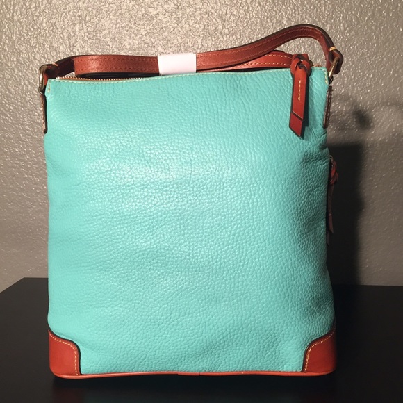 🚫SOLD on pp🚫D&B *Mint* pebbled leather crossbody - Picture 2 of 4