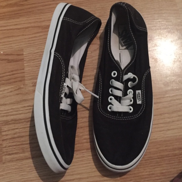 vans - Picture 1 of 1