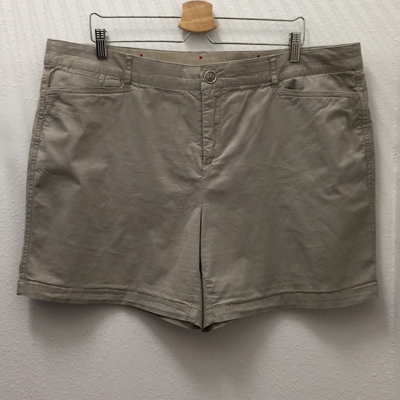 Beige Shorts