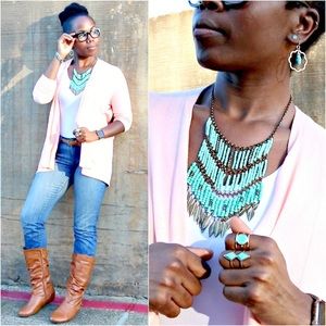 Meet your Posher, Nina