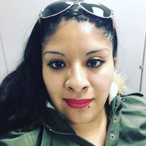 Meet your Posher, Nayeli