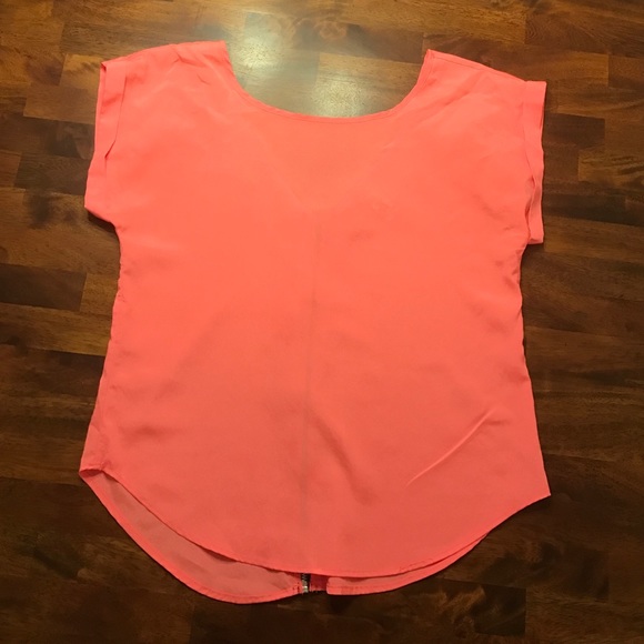 Neon coral t shirt