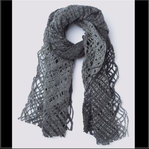 Elie Tahari 'Cameron' Scarf