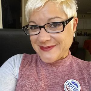 Meet your Posher, Marci
