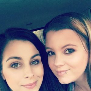 Meet your Posher, Cortney