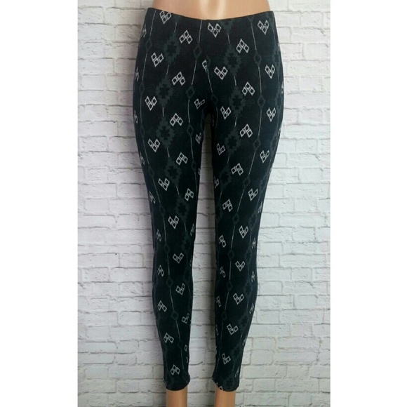 bobbie brooks black leggings