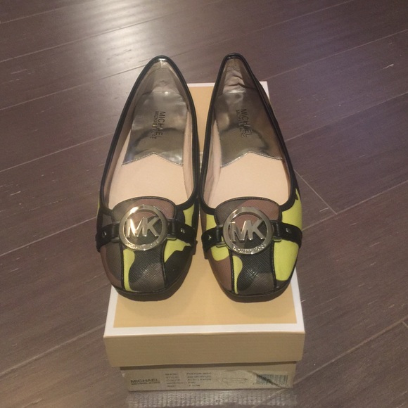Michael Michael Kors Flats