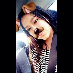 Meet your Posher, Alexandra