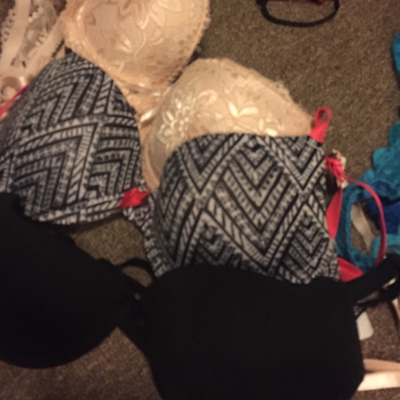 Bundle - Picture 4 of 4