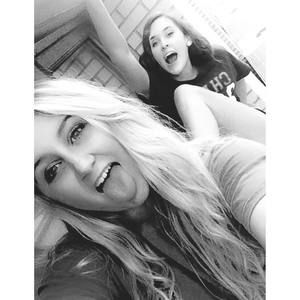 Meet your Posher, Ashlyn