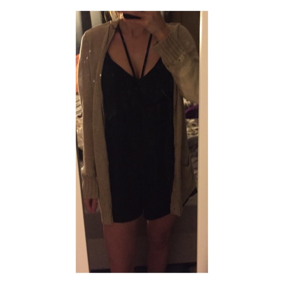 Lush Black Romper Strappy Cross Strap Back v Neck - Picture 5 of 6
