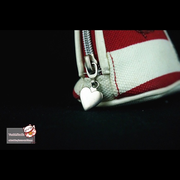 Hello Kitty cosmetic bag zip pouch - Picture 3 of 4