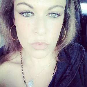 Meet your Posher, Candace