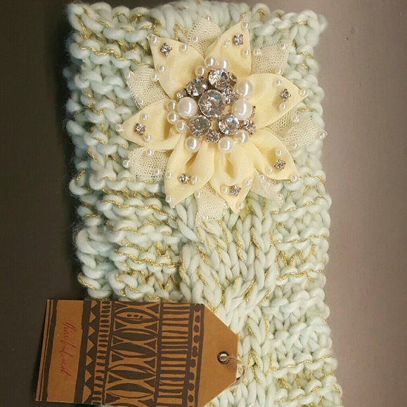 Three Bird Nest Mint Crystal Headband - Picture 3 of 3