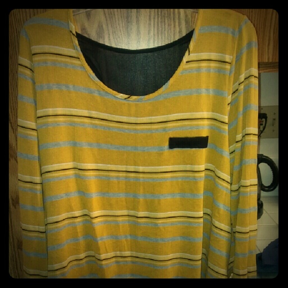 Long sleeve top - Picture 1 of 1