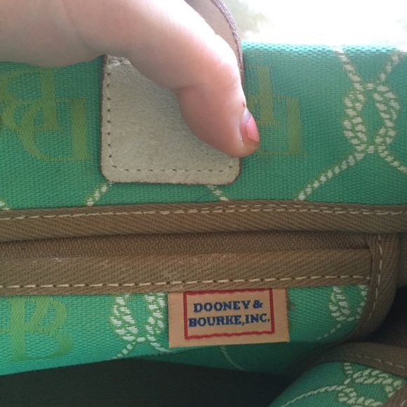 Dooney and Bourke Seafoam green purse - Picture 2 of 4