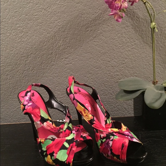 Floral heels