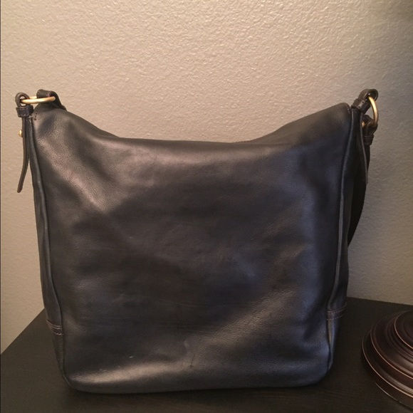 🚫SOLD 🚫D&B Black Flo Tilton crossbody - Picture 2 of 4