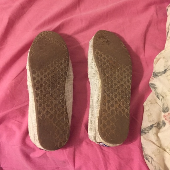 White bobs - Picture 4 of 4