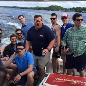 Meet your Posher, Max