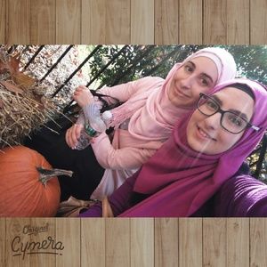 Meet your Posher, Alia