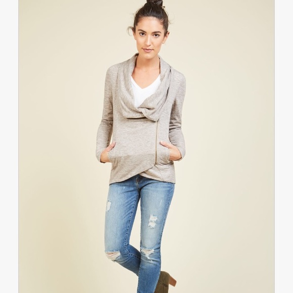 Modcloth Airport Greeting Cardigan in Oatmeal