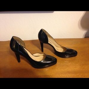 Sexy Black Patent Leather Cathy Jean pumps