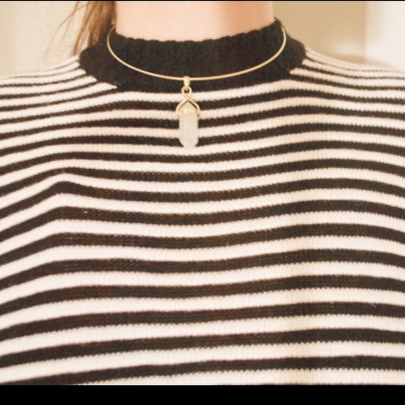 Crystal choker