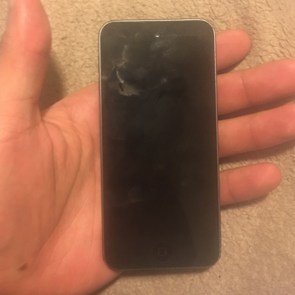 iPhone , iPhones , iPod touch 5th generation - Picture 1 of 4