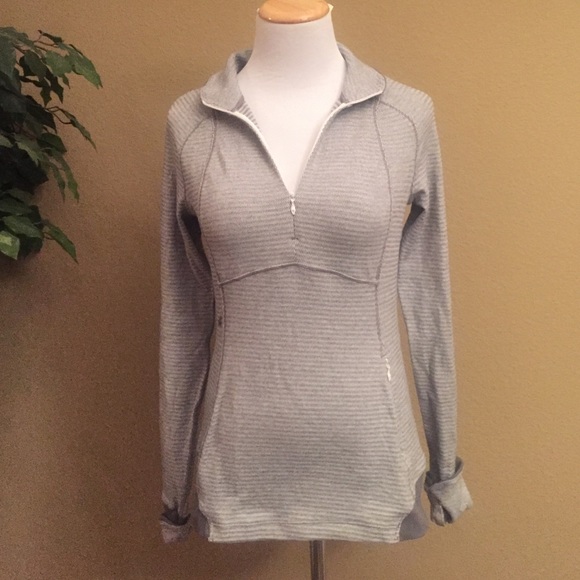 ✨ Lululemon ✨ gray athletic pullover