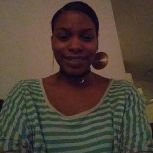 Meet your Posher, Allison