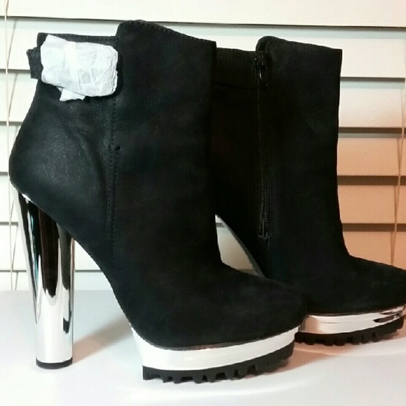 New Pour La Victoire Wagner ankle booties, boots - Picture 2 of 4