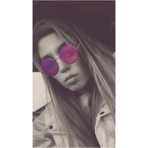 Meet your Posher, Jess