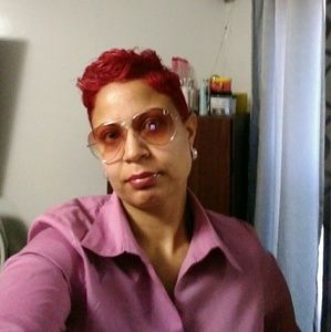 Meet your Posher, Nikisha