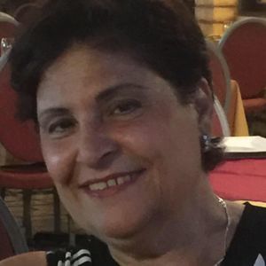 Meet your Posher, Amira