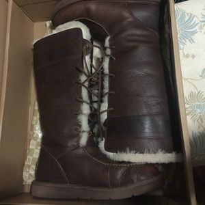 Very cute, Lets face it I Live in the sunny state.