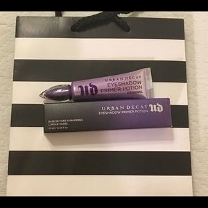 Urban Decay Eyeshadow Primer