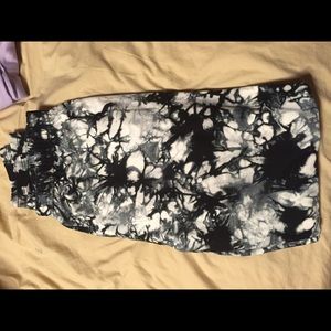 Agnes & Dora Size L Leggings