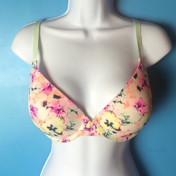 Victoria Secret PINK Push-up Bra