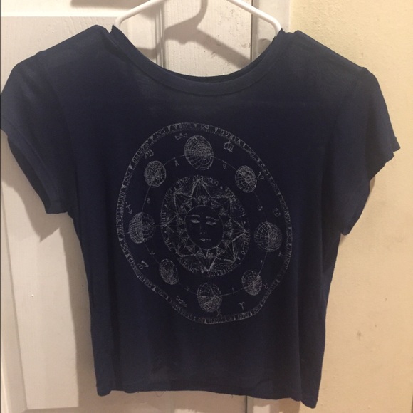 Brandy Melville shirt