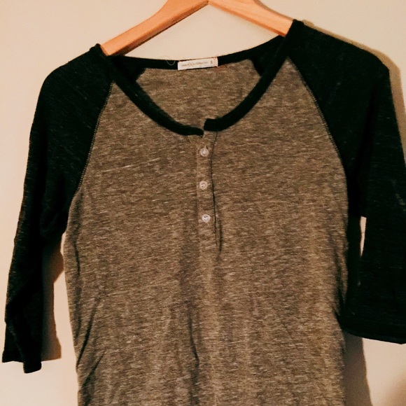 Henley tee
