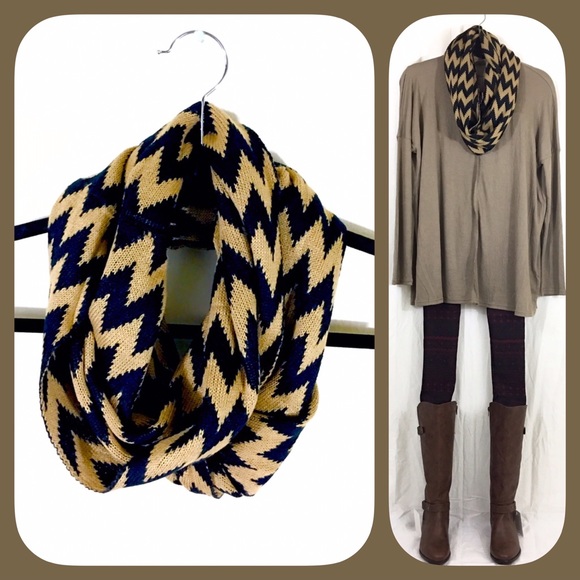 Sale! Chevron Infinity Scarf - Picture 2 of 2