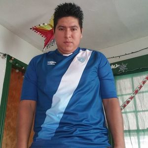 Meet your Posher, Daniel ortiz