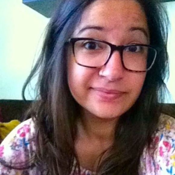 Meet your Posher, Amber - Picture 1 of 1