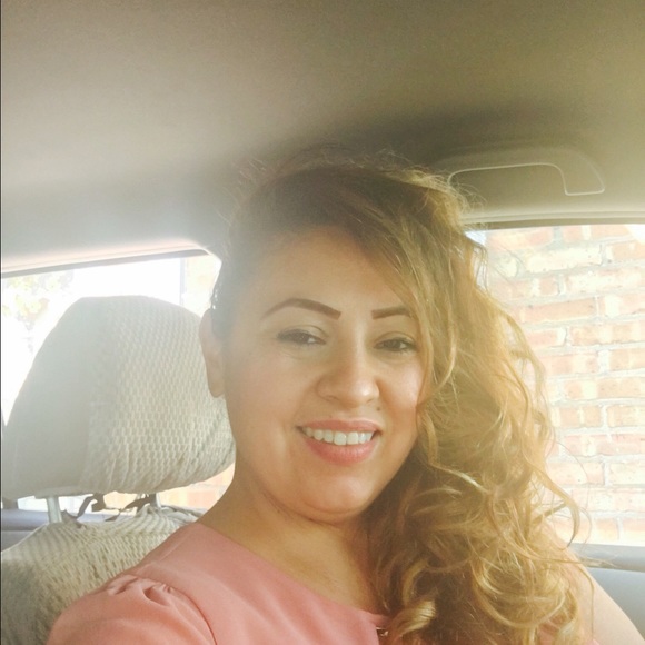 Meet your Posher, Marisol