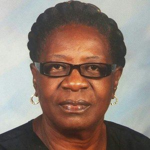 Meet your Posher, Nora