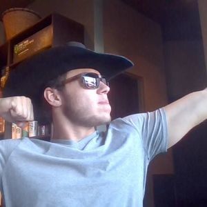 Meet your Posher, Josh