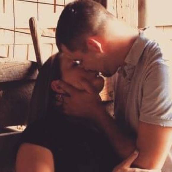 Meet your Posher, Kelli - Picture 1 of 1