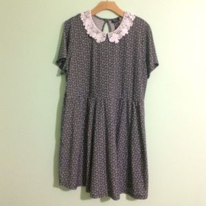 Plus size skull floral dress 3X hot topic  2X blk